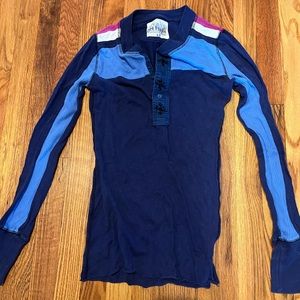 Size small free people long sleeve Henley. Great colors that pop!